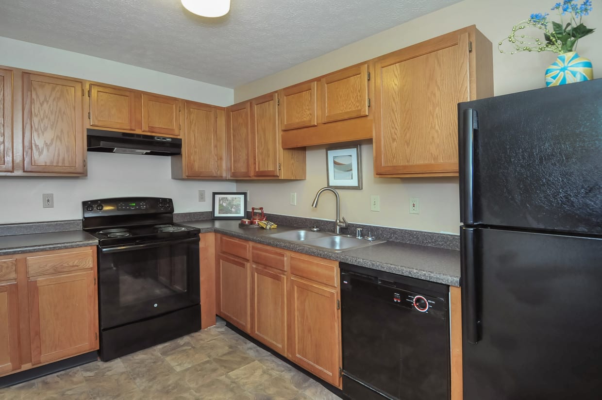 Hurstbourne Crossing Apartments Louisville Ky Luxury One Bedroom And 2 Bedroom Kitchen