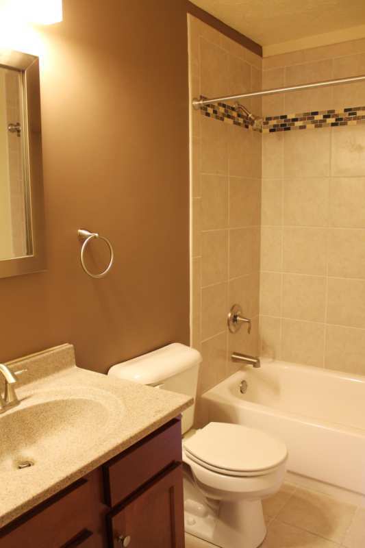 Highlands.st.francis.apartment.renovated.bath.tile
