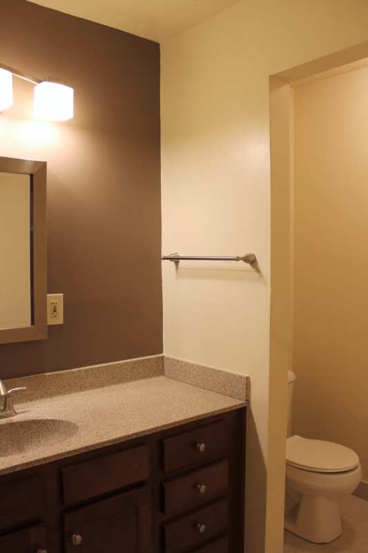 Highlands.st.francis.apartment.renovated.bathroom.big